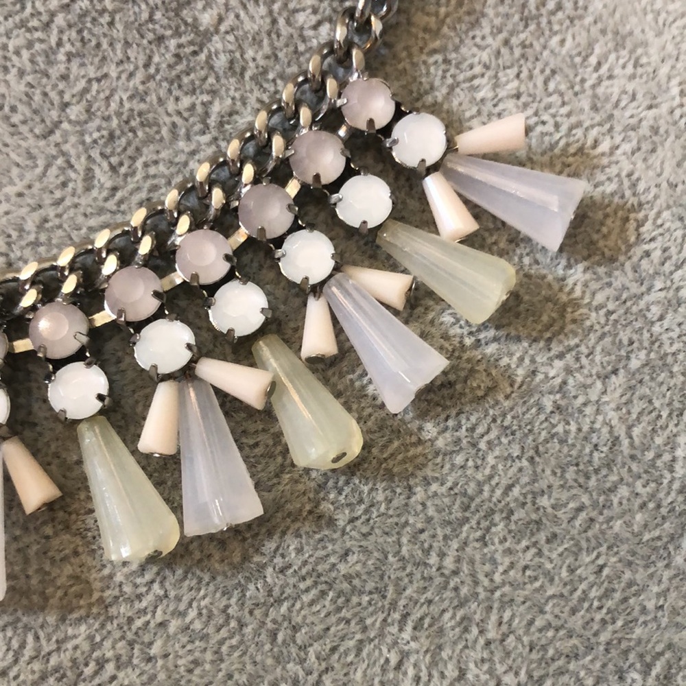Statement necklace! - Picture 4 of 6
